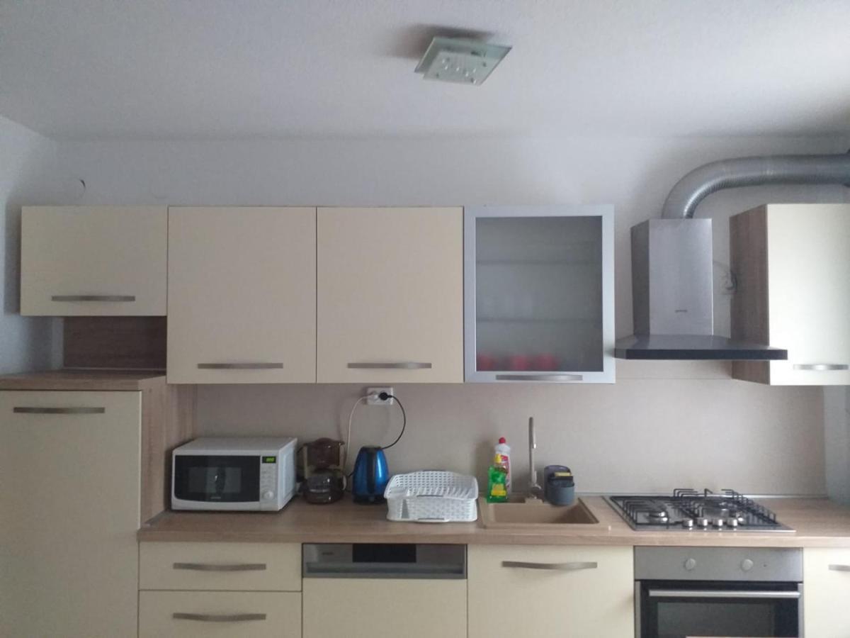 Apartment Sanja Smoljanac Eksteriør billede