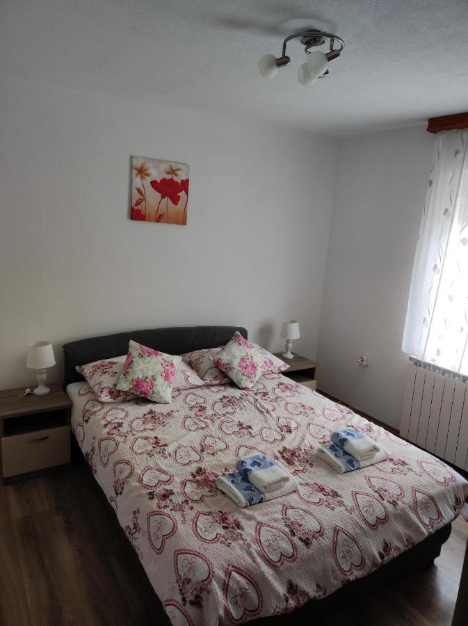 Apartment Sanja Smoljanac Eksteriør billede