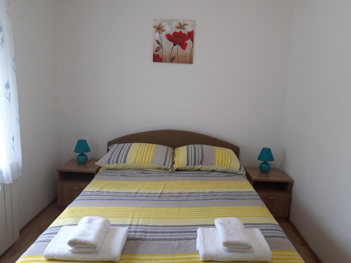 Apartment Sanja Smoljanac Eksteriør billede